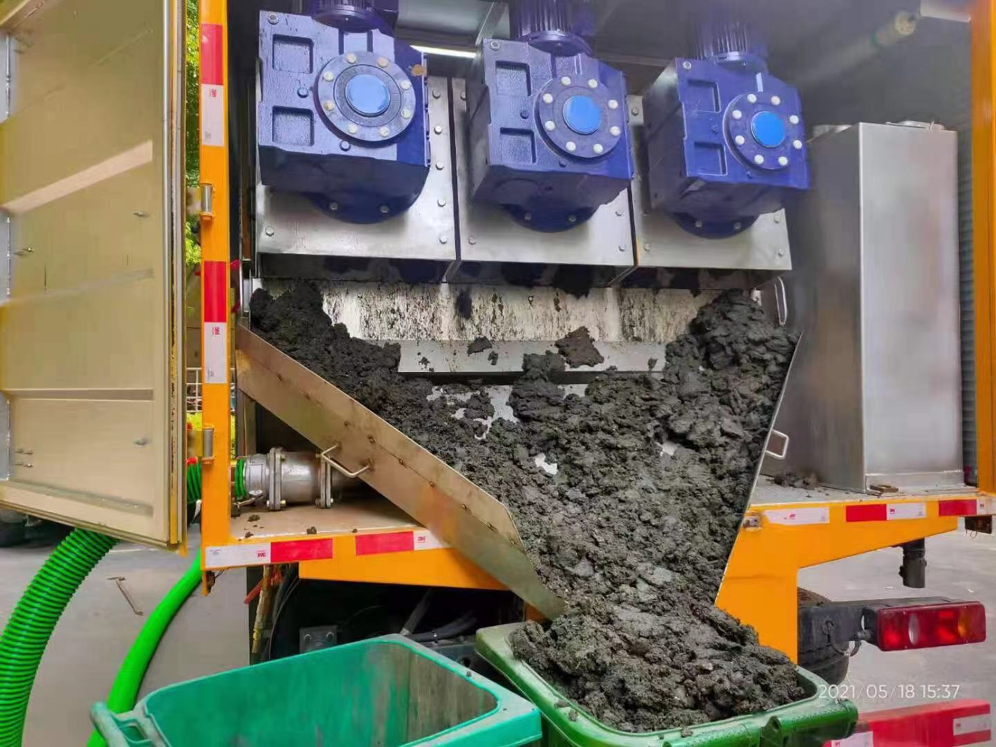 利国镇化粪池清掏城市维护站-泥浆净化干湿分离处理